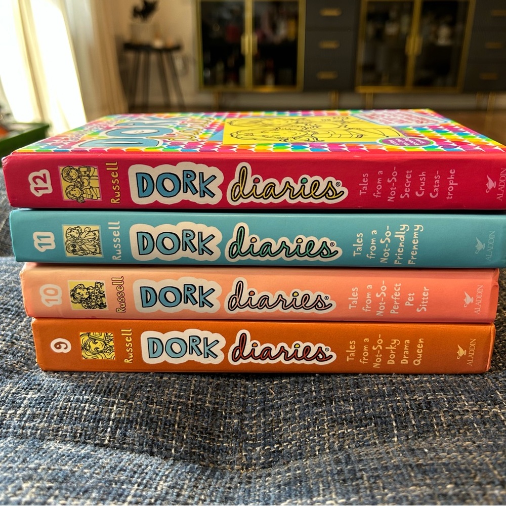 Dork Diaries 9-12 Hardcover Books Rachel Renée Russell